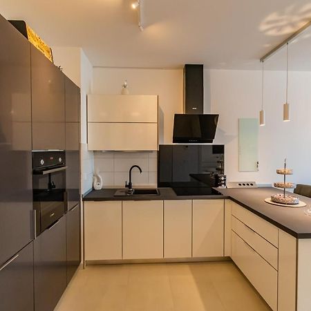 Ferienwohnung Flexible Selfcheckins 25 - Zagreb - Garage - Loggia - New - Luxury Exterior foto
